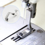 Adjustable_invisible_zipper_presser_foot_single_needle_flatbed_sew (1Piece)