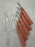 Seam Rippers with Caps