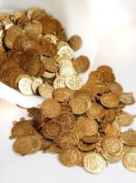 Traditional Gold Lakshmi Coin Pendants for Jewelry and Aari Work(14mm)