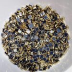 Premium Square Kundan Stones – White & Champagne Faceted Crystals in Gold-Plated Brass Settings for Aari Embroidery, Bridal Couture, and Jewelry Making(50g) - Image 3