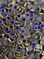 Square Kundan Stones in Gold-Finished Prong Settings (4x4)(50g) - Image 9