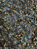 Teardrop Kundan Stones in Gold-Finished Settings (6x8)(50g) - Image 4