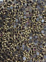 Round Kundan Stones in Gold-Finished Prong Settings(4mm)(50g) - Image 9